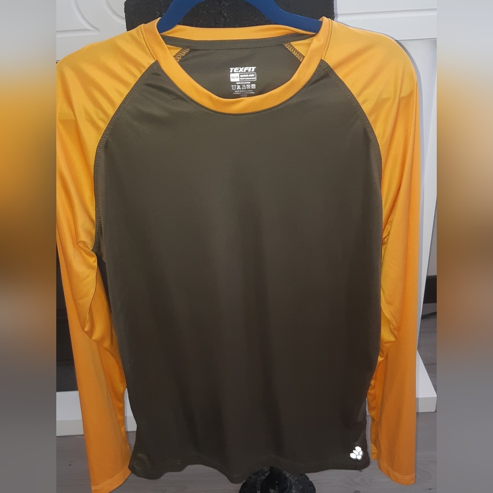 Men's Long Sleeve Shirts Size Medium Set Of 2 - Olive/Yellow & Dark Grey/light
